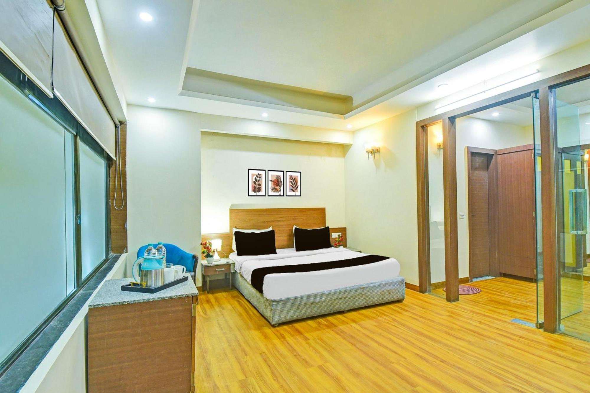 Super Townhouse Amrapali Circle Formerly Hotel Aqua Jaipur Buitenkant foto