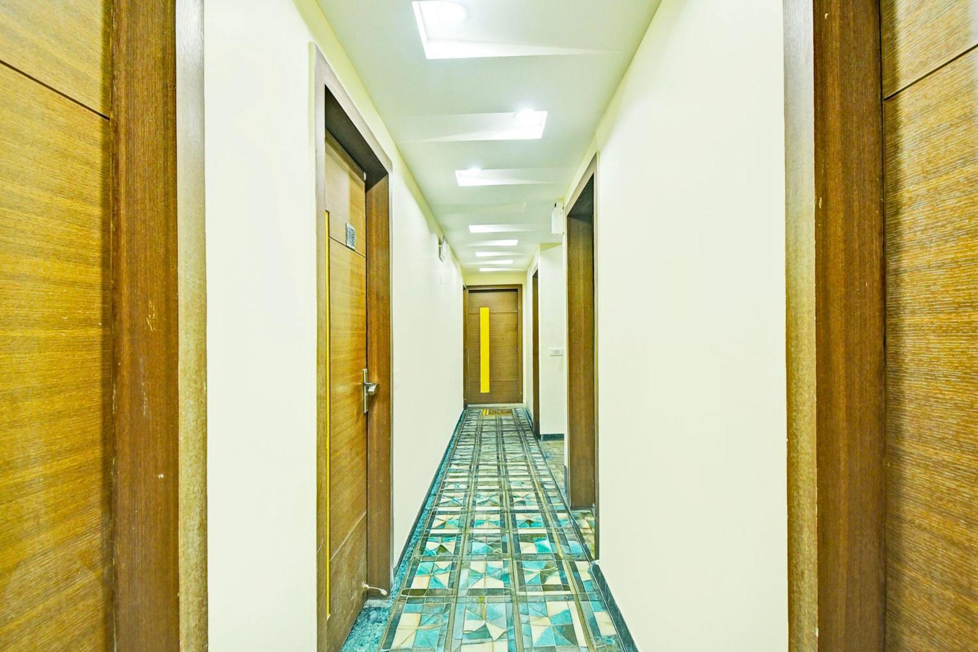 Super Townhouse Amrapali Circle Formerly Hotel Aqua Jaipur Buitenkant foto